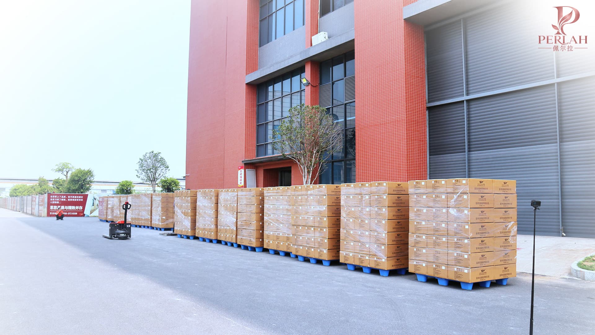 Packed cosmetics prepared for shipment